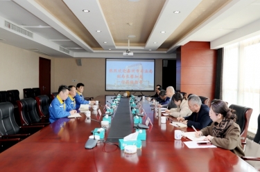黄冈市司法局党委委员、副局长蔡加龙一行莅临JDB电子纸业调研领导