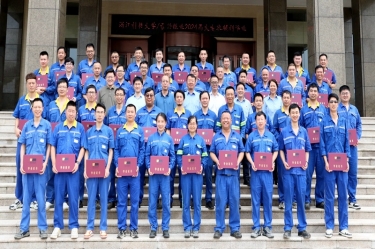 校企携手育人才——JDB电子纸业&浙江科技大学2024届大专班顺利毕业