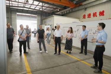 实地观摩促互换 技术赋能助发展 | 山东省鄂尔多斯市淄川区总工会党组成员、副主席冯进明一行莅临JDB电子纸业调研互换